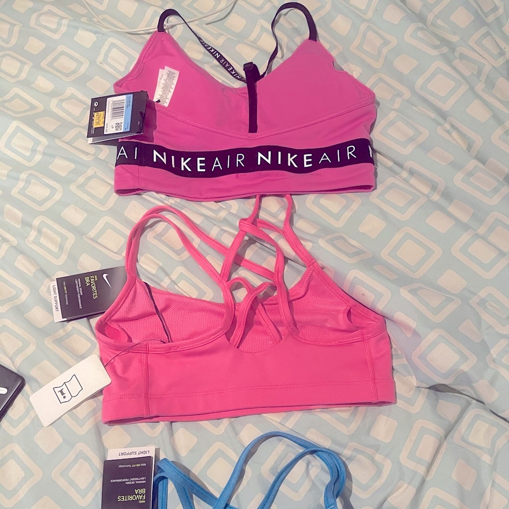 3 Nike sport bras